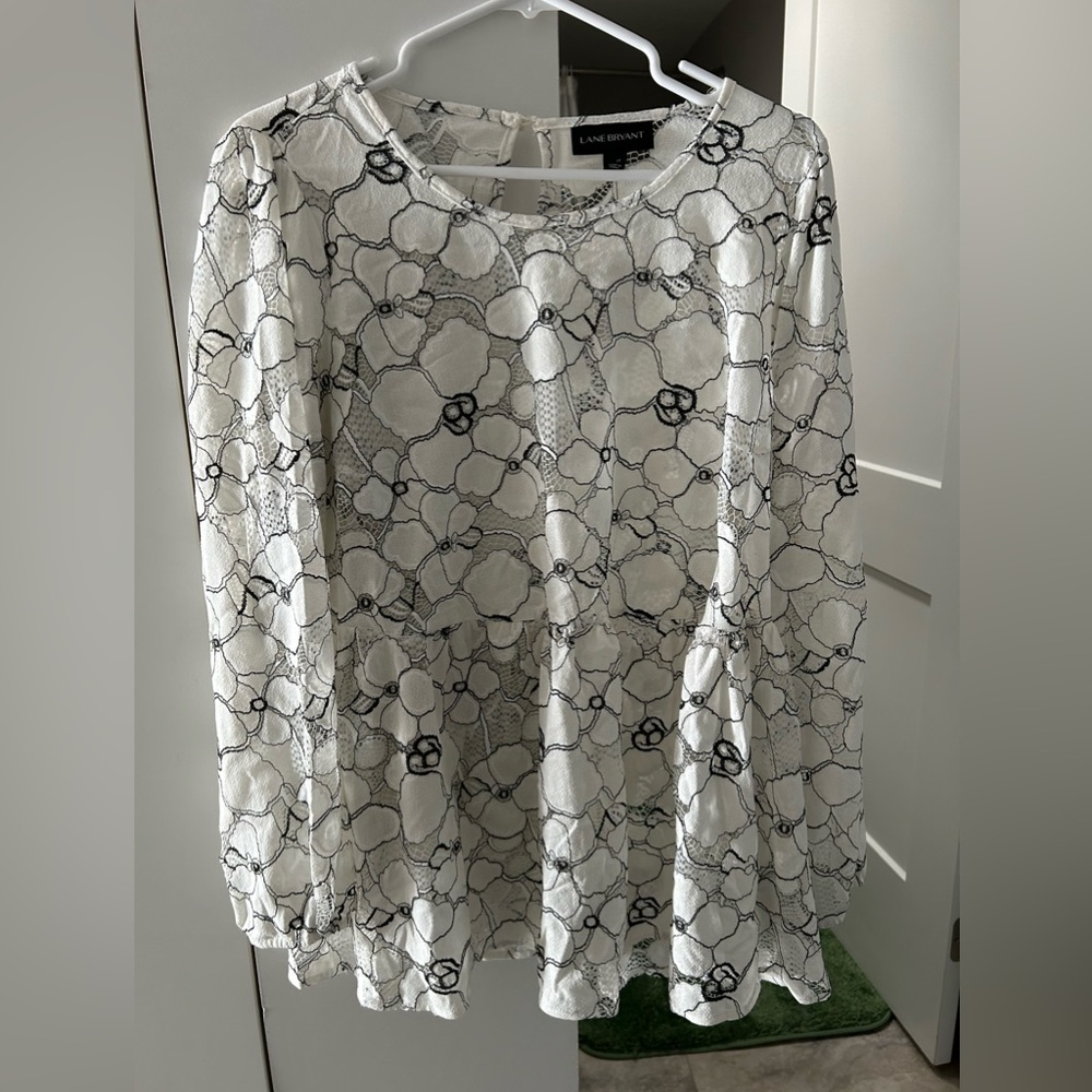 Lane Bryant flirty tiered blouse. New with tags. Size 14.